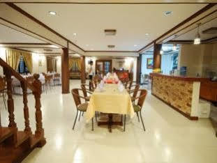 La Roca Veranda Suites & Restaurant Legazpi Ngoại thất bức ảnh